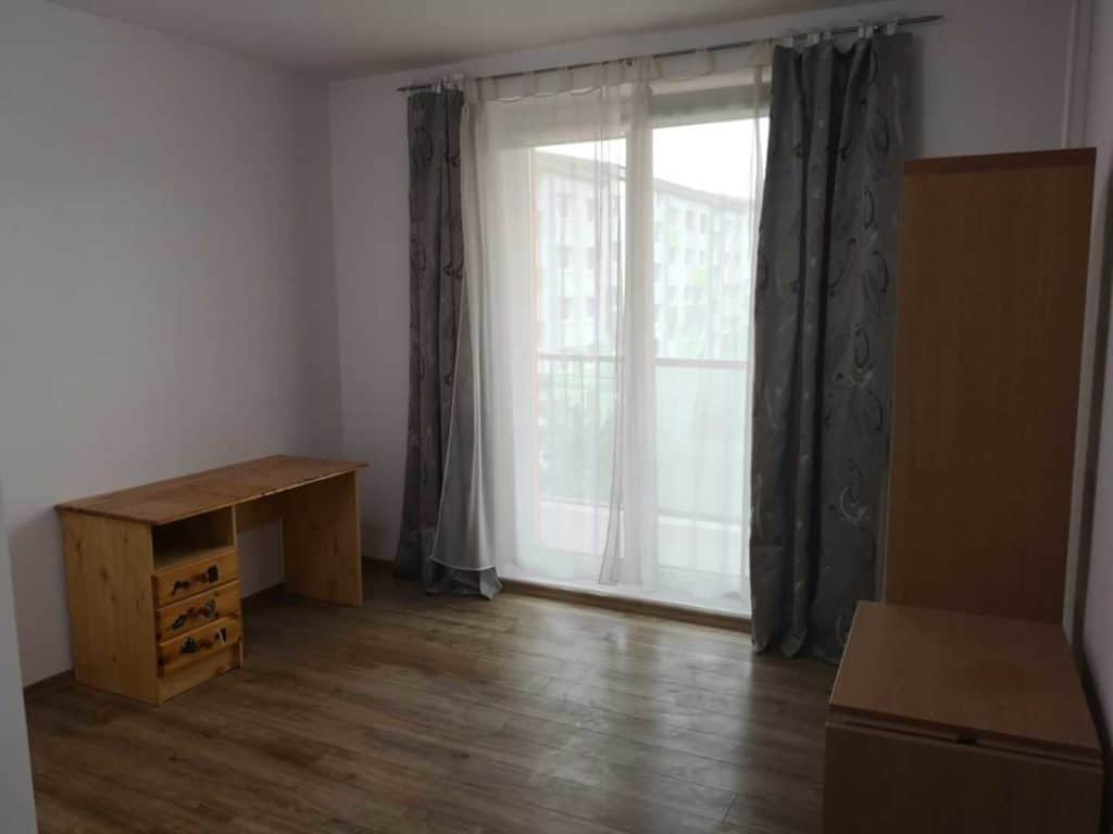 Prenajmem 4 izbový zrekonštruovaný byt v Poprade - 105m2