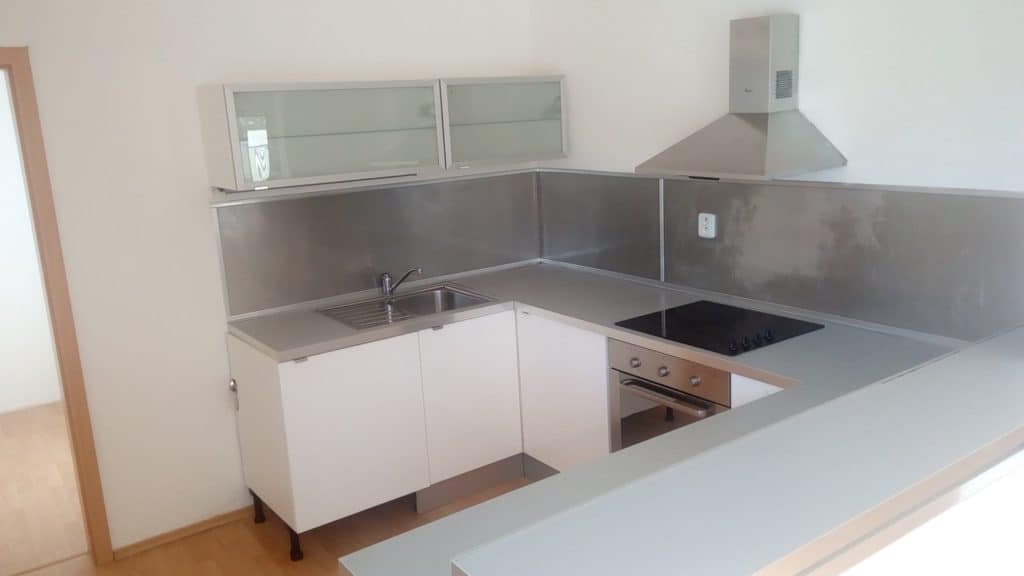 Prenajmem lukratívny 3 izbový byt s terasou v centre Popradu