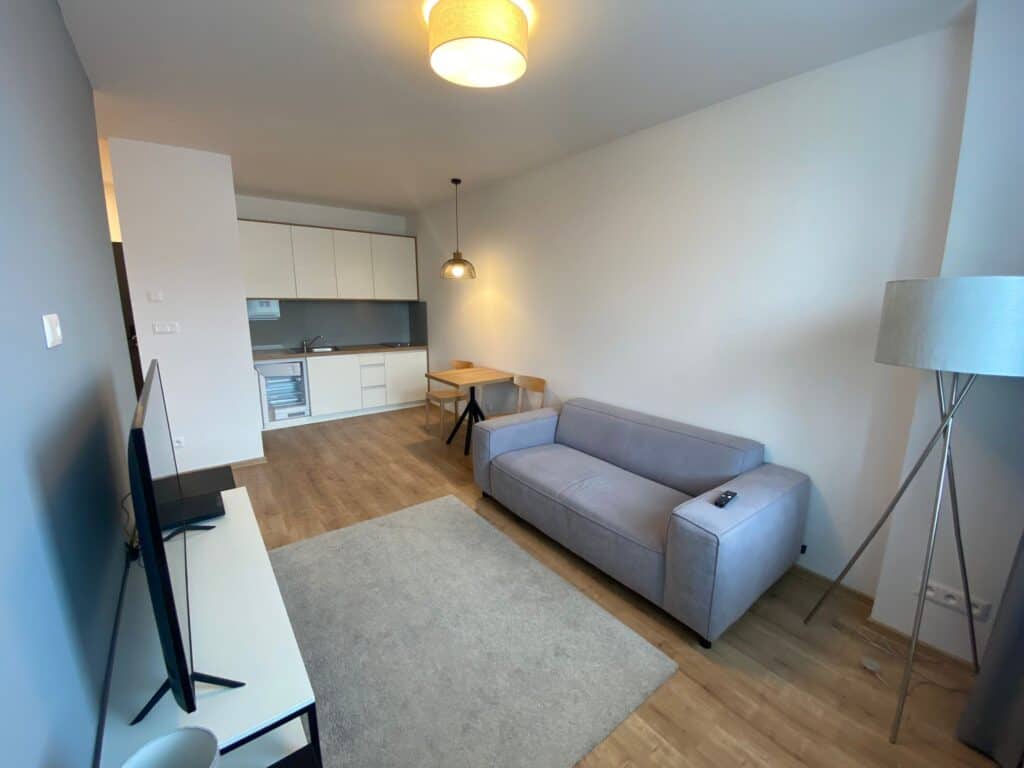 Na prenájom veľmi pekne zrekonštruovaný apartmán na Starom Juhu v Poprade