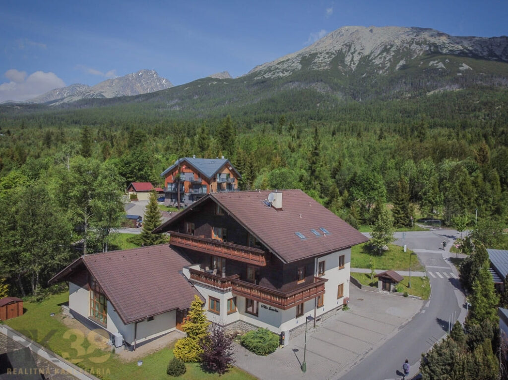 Znížená cena: priestranný apartmán s TOP polohou v Starom Smokovci