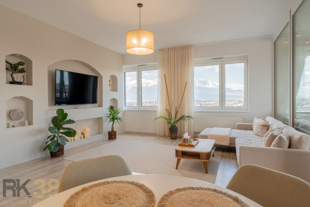 Exkluzívny 3-izbový byt s priestrannou loggiou a panoramatickým výhľadom na Tatry, Karpatská Residence