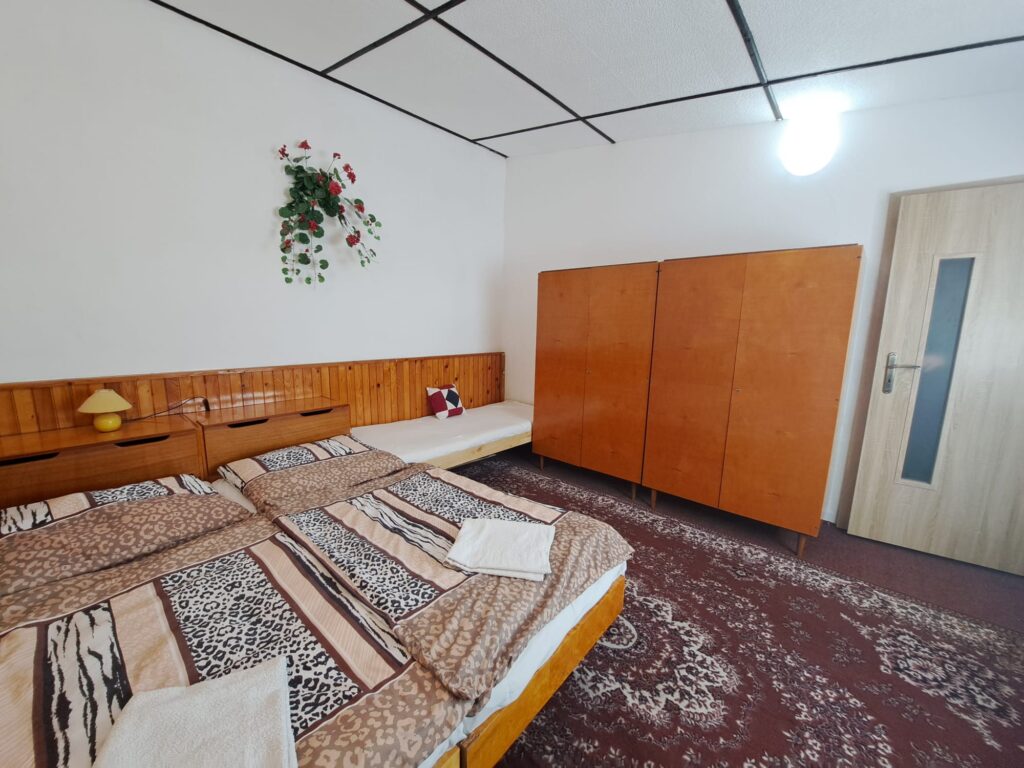 Prenájom pekného apartmánu v dome vo Veľkej Lomnici